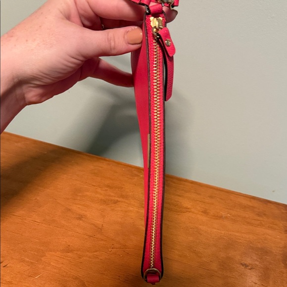 Kate Spade Vibrant Pink Clutch - Picture 3 of 7